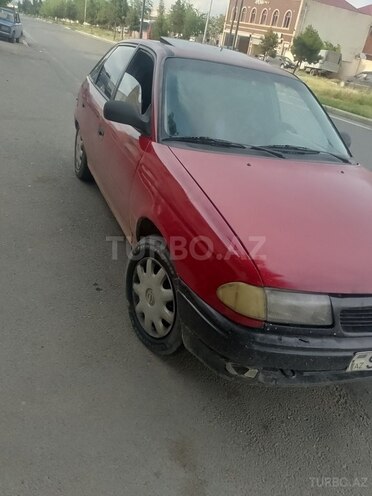 Opel Astra-4