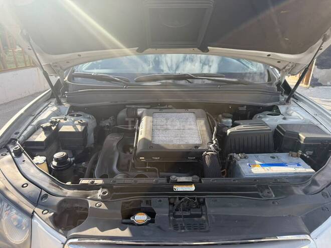 Hyundai Santa Fe-11