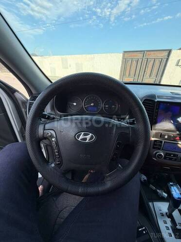Hyundai Santa Fe-21