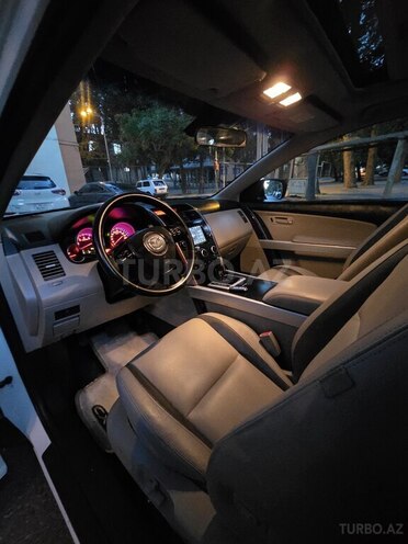 Mazda CX-9-11