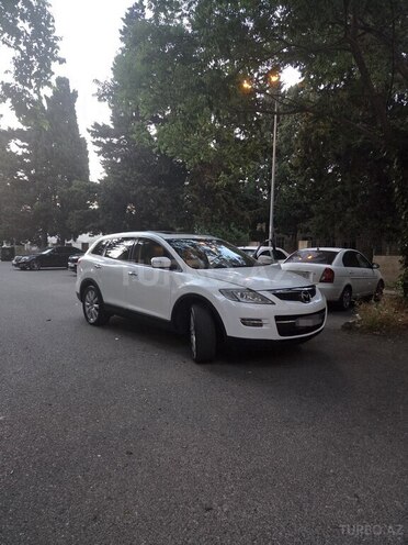 Mazda CX-9-21