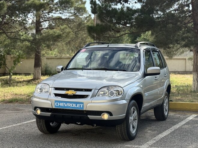 Chevrolet Niva-2
