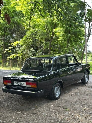 LADA (VAZ) 2107-4