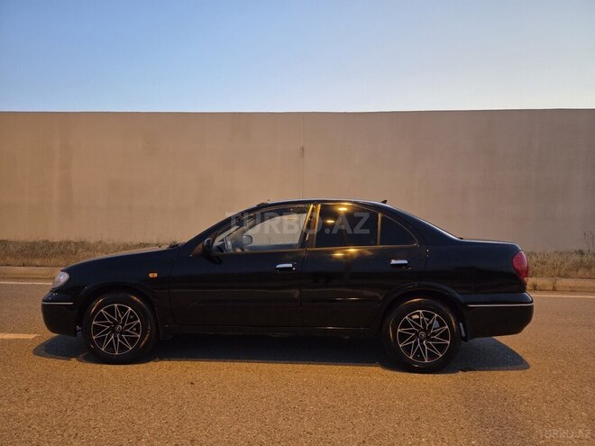 Nissan Sunny-9