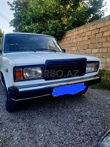 LADA (VAZ) 2107-1