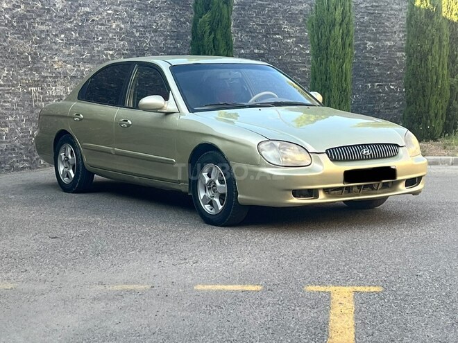 Hyundai Sonata-3