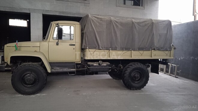 GAZ 3308-2