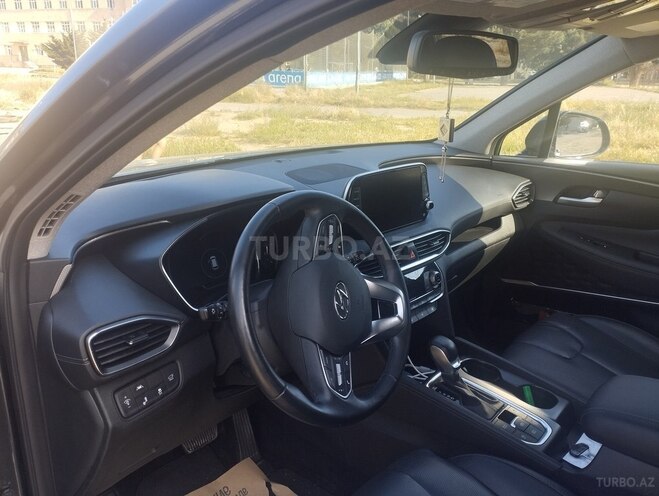 Hyundai Santa Fe-6