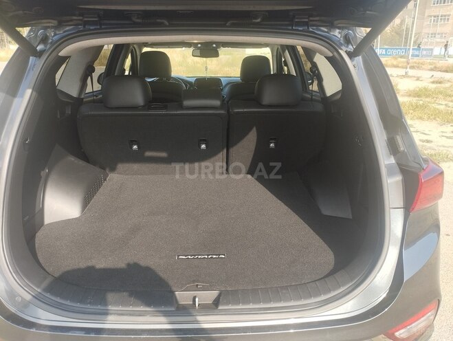 Hyundai Santa Fe-11