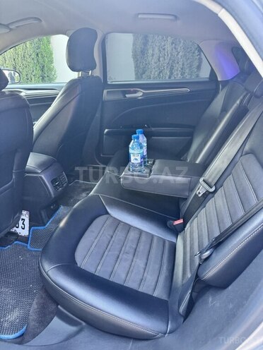 Ford Fusion (North America)-9