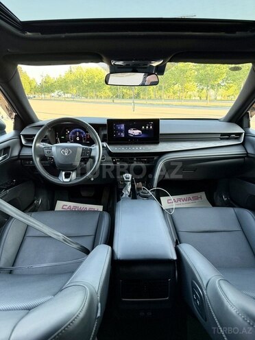 Toyota Camry-9