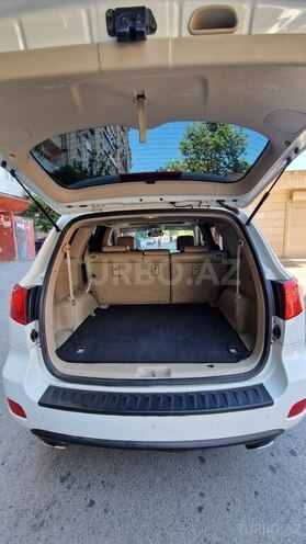 Hyundai Santa Fe-10