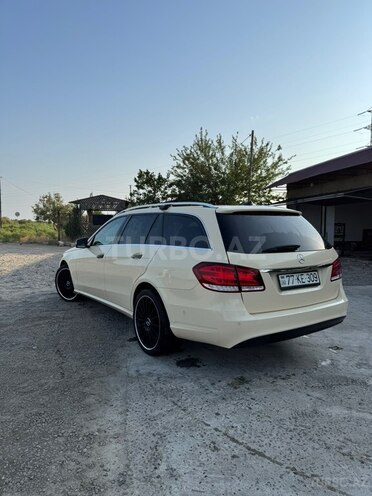 Mercedes E 220-14
