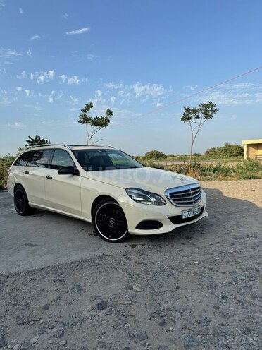 Mercedes E 220-16