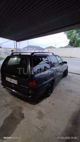 Opel Astra-2
