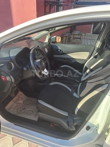 Nissan Note-4
