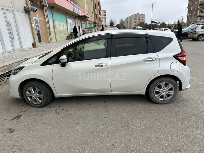 Nissan Note-2