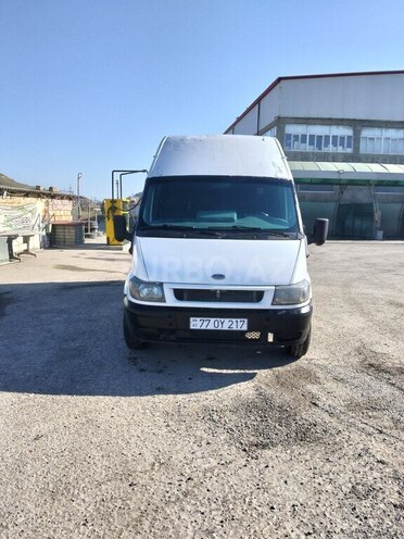 Ford Transit-1