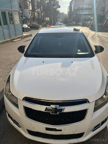 Chevrolet Cruze-18