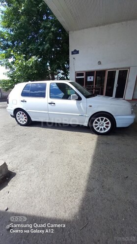 Volkswagen Golf-6