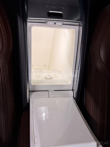 Volvo XC90-11