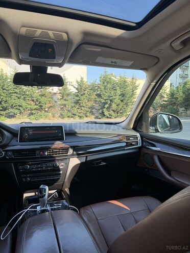 BMW X5-12