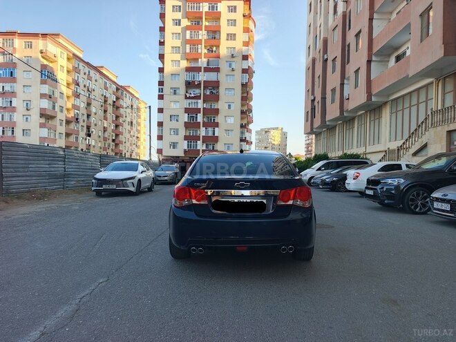 Chevrolet Cruze-6