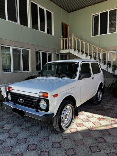 LADA (VAZ) Niva-3