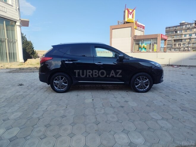 Hyundai ix35-5