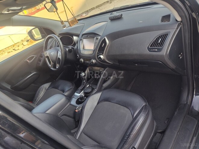 Hyundai ix35-6