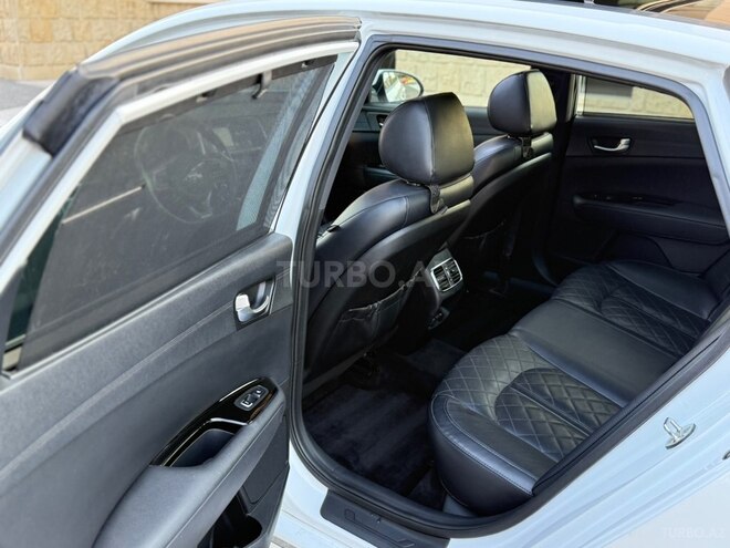 Kia Optima-21