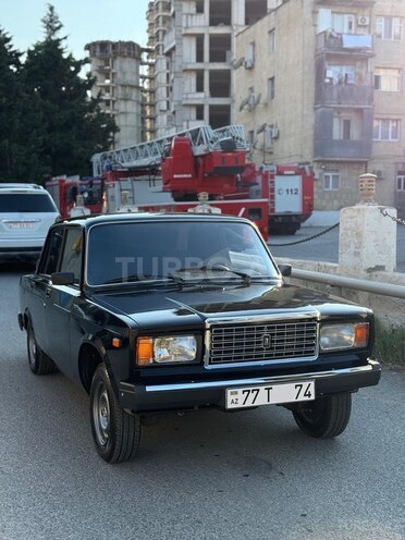 LADA (VAZ) 2107-2