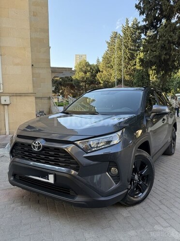 Toyota RAV4-1
