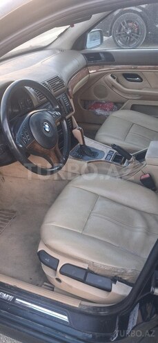 BMW 528-6