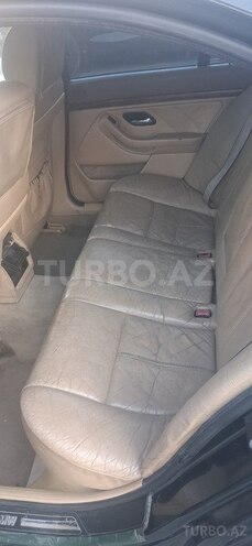 BMW 528-7