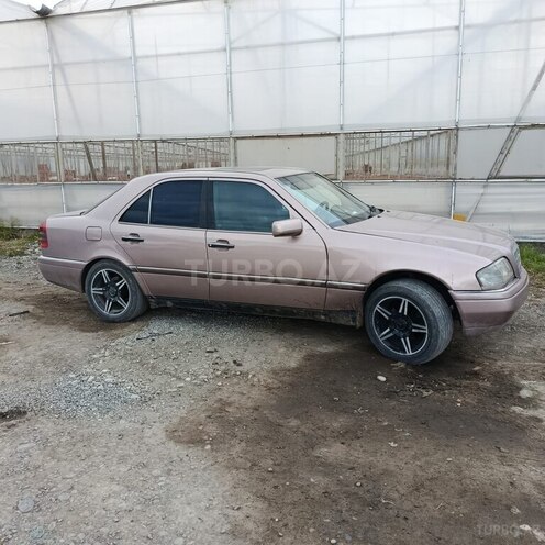 Mercedes C 180-4