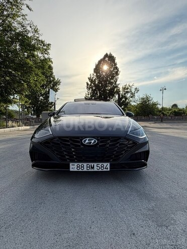 Hyundai Sonata-1