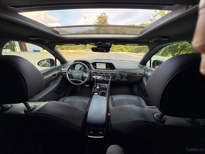 Hyundai Sonata-18