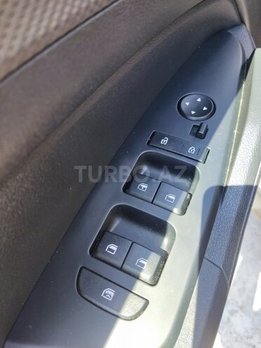 Kia Sportage-14