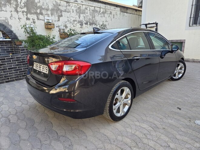Chevrolet Cruze-5