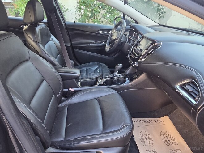 Chevrolet Cruze-6
