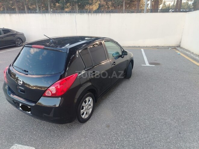 Nissan Tiida-7