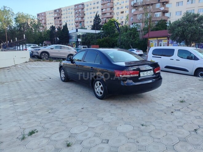 Hyundai Sonata-4