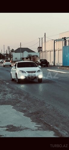 Daewoo Gentra-4