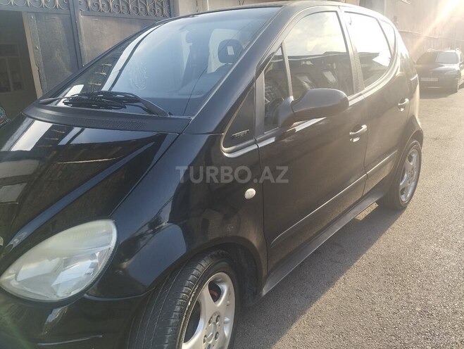 Mercedes A 140-2