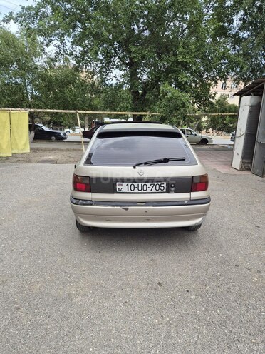 Opel Astra-5