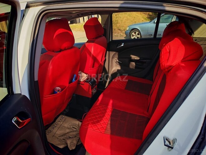 Opel Corsa-4