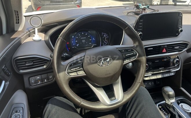 Hyundai Santa Fe-16