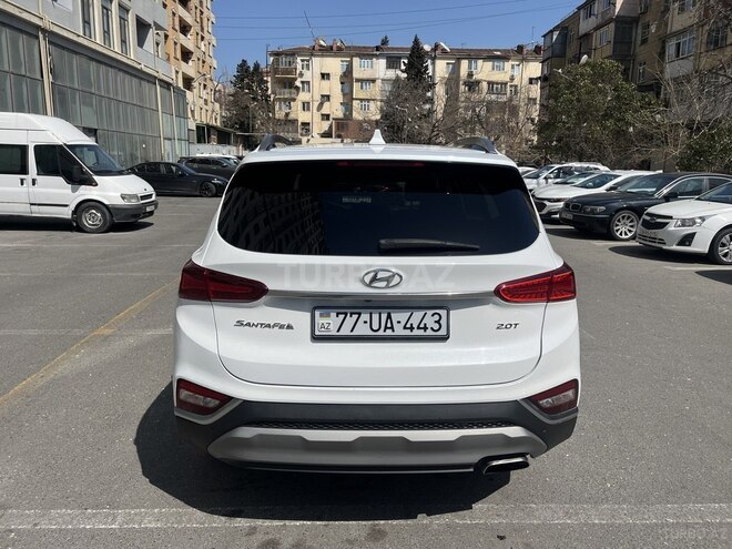 Hyundai Santa Fe-6