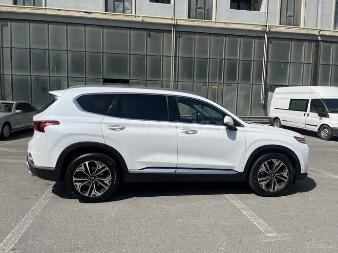Hyundai Santa Fe-9